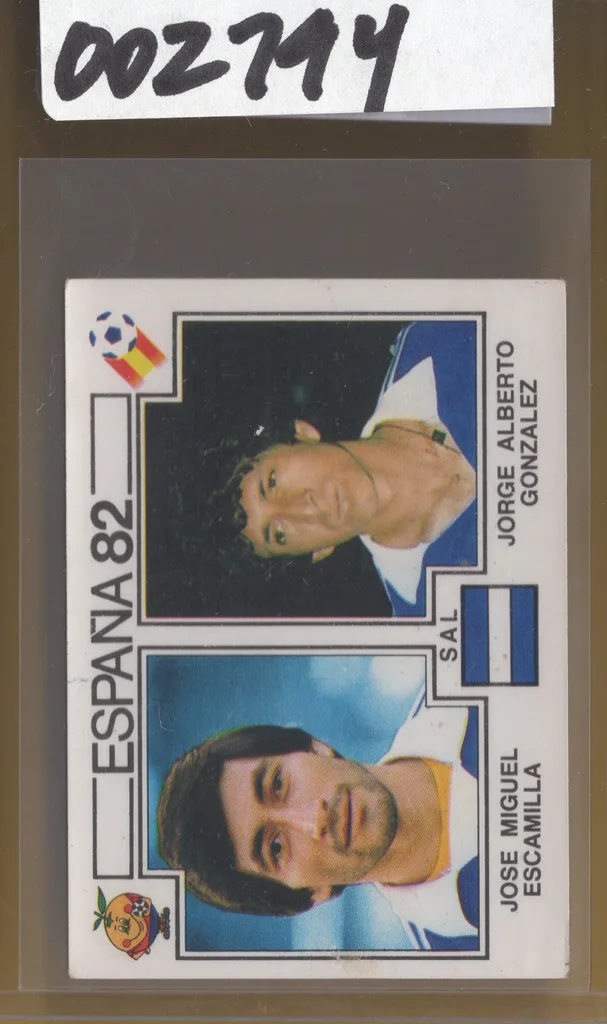 Escamilla/Magico Gonzales — El Salvador